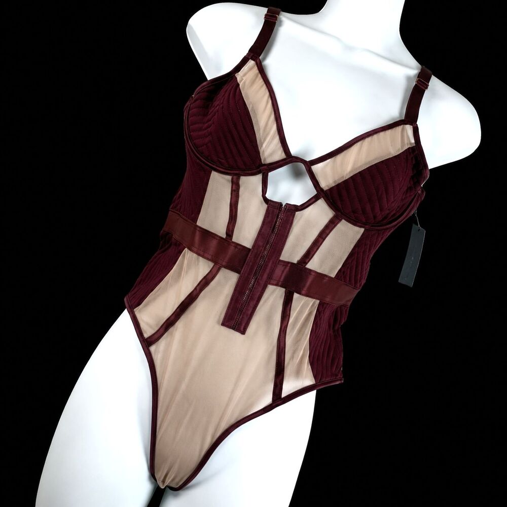 Hauty Quilted Mesh Paneled Teddy Women's Size Small Lingerie Bodysuit NWT